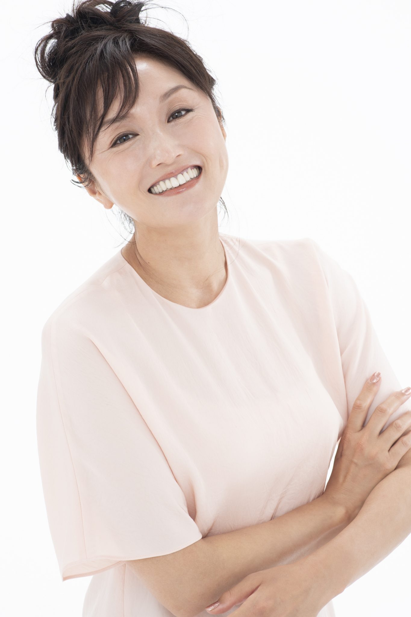 スピーディ社は、女優でタレントの井上晴美さんとエージェント契約を結びました！ | 株式会社スピーディ