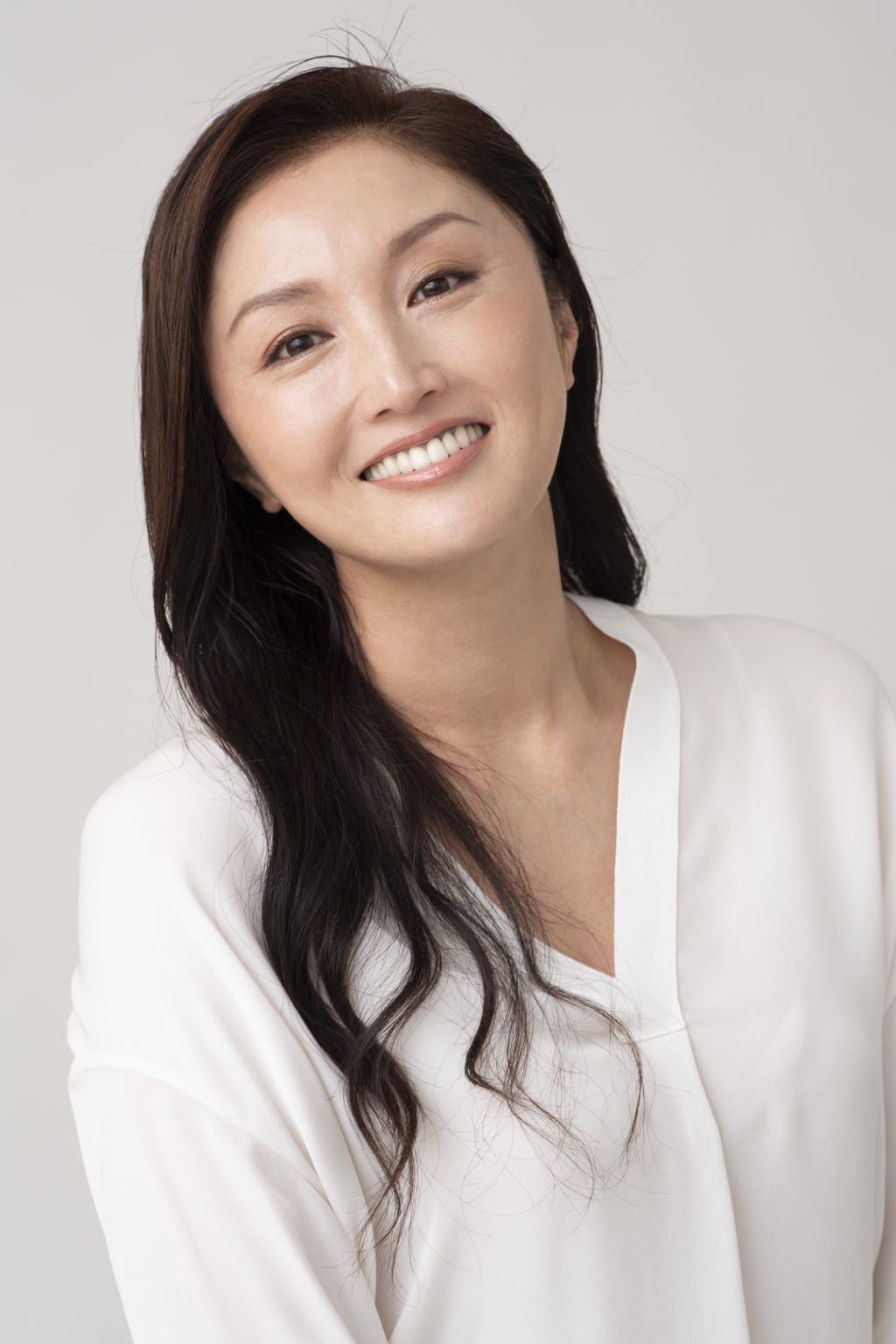 Speedy Inc., Announcing a new agent contract with actress Speedy Inc., Announcing a new agent contract with actress